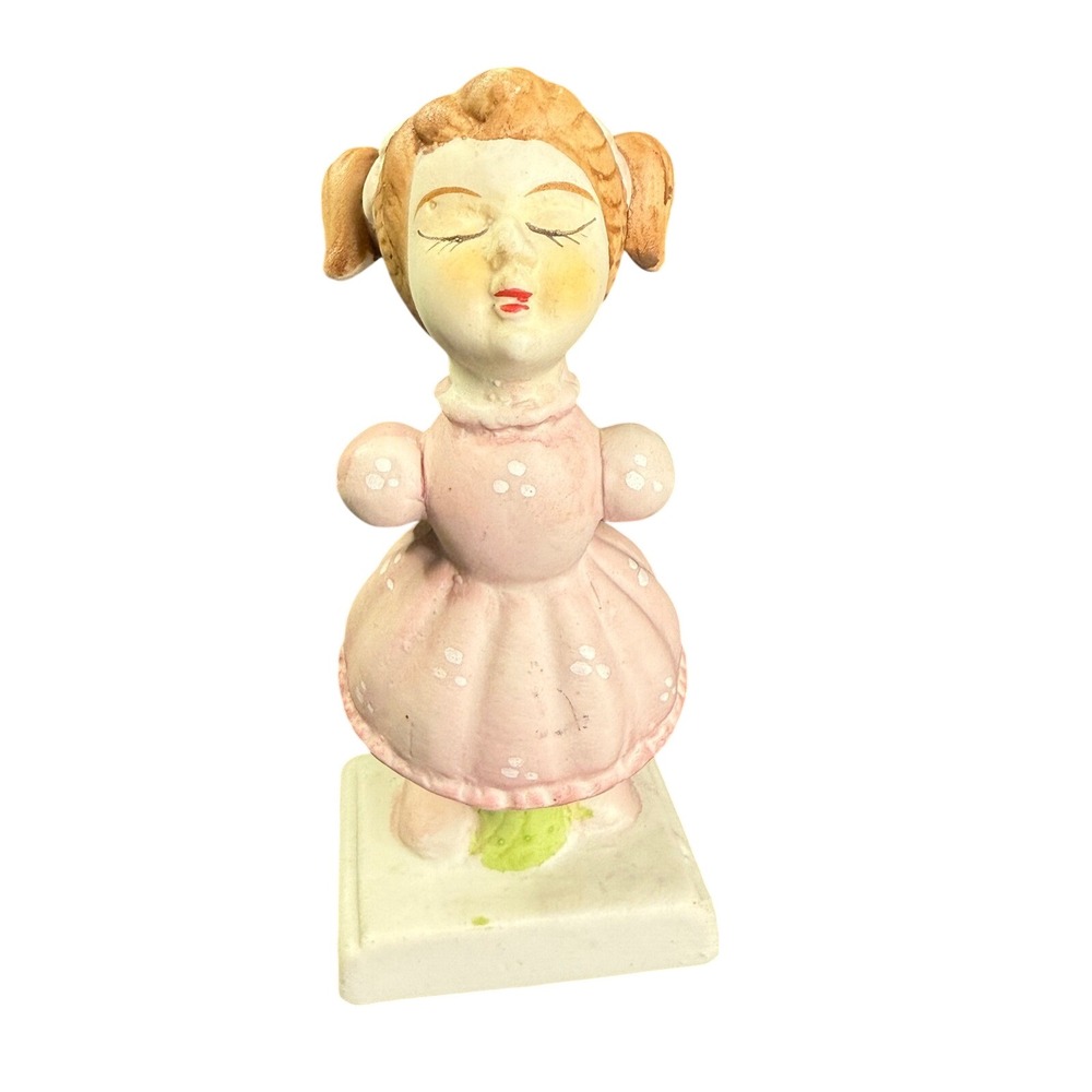 Vintage Ceramic Boy and Girl Figurines Kissing Couple‎ Mid-Century Kitsch Decor - Picture 9 of 13